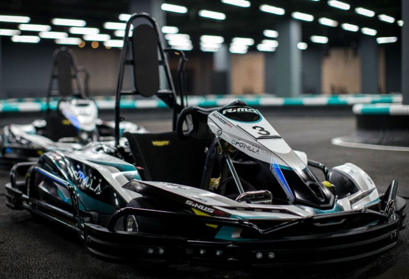 開卡丁車和開車有什么區別